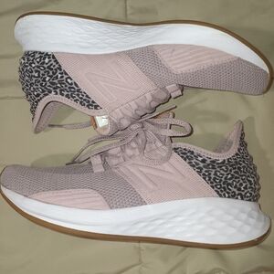 New Balance Women's Mauve and Leopard Sneakers